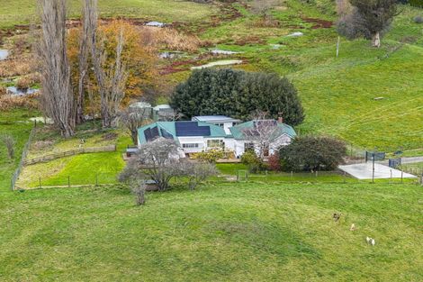 Photo of property in 748 Taihape Road, Pukehamoamoa, Hastings, 4179