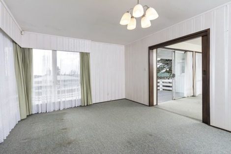 Photo of property in 13 Paulange Place, Pakuranga Heights, Auckland, 2010