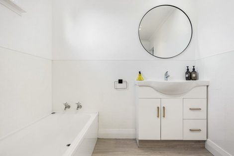 Photo of property in 74 Primrose Street, Frankton, Hamilton, 3204