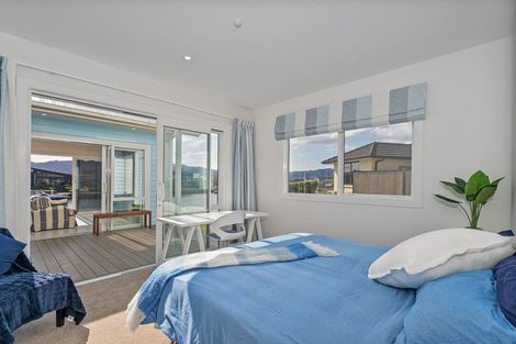 Photo of property in 17 Waitotara Way, Whitianga, 3510