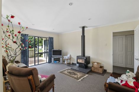 Photo of property in 52 Papaitonga Lake Road, Ohau, Levin, 5570