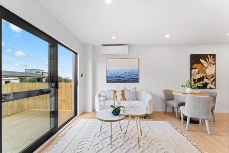 Photo of property in 6/12 Hamlin Road, Mount Wellington, Auckland, 1060