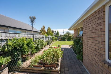 Photo of property in 2 Baxter Place, Stoke, Nelson, 7011