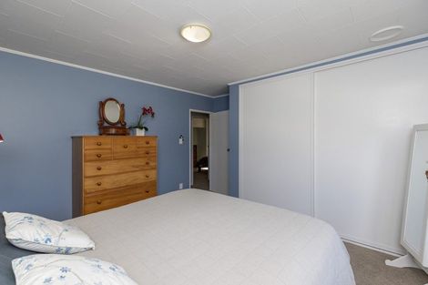 Photo of property in 71 Donovan Road, Paraparaumu Beach, Paraparaumu, 5032
