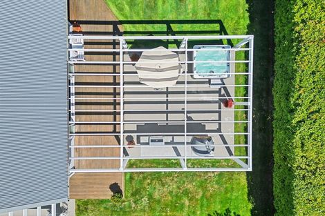 Photo of property in 81c Reading Street, Greytown, 5712