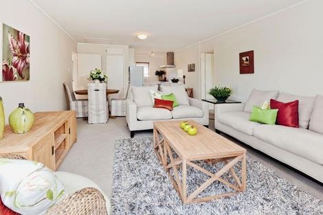 Photo of property in 2/11 Thurston Place, Bucklands Beach, Auckland, 2012