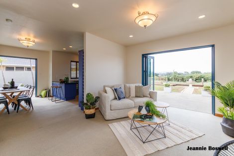 Photo of property in 55 Royal Oak Drive, Kelvin Grove, Palmerston North, 4414