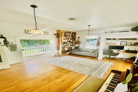 Photo of property in 160a Frankley Road, Frankleigh Park, New Plymouth, 4310