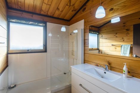 Photo of property in 63 Paetawa Road, Peka Peka, Waikanae, 5391