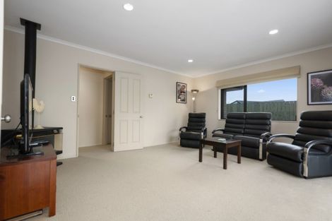 Photo of property in 34 Aranui Drive, Papamoa Beach, Papamoa, 3118