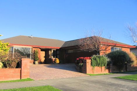 Photo of property in 109 John F Kennedy Drive, Milson, Palmerston North, 4414