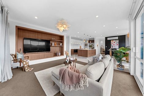 Photo of property in 5 Hooton Drive, Huapai, Kumeu, 0810