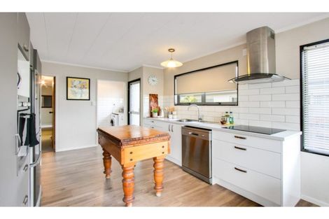 Photo of property in 132a Guppy Road, Taradale, Napier, 4112