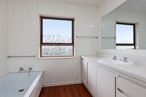 Photo of property in 4/20 Bowling Road, Greenmeadows, Napier, 4112