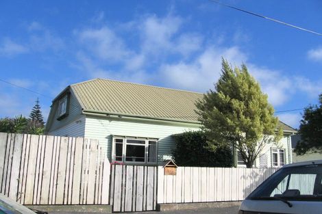Photo of property in 11 Anderson Grove, Epuni, Lower Hutt, 5011