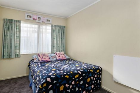 Photo of property in 15 Elmslie Place, Owhata, Rotorua, 3010