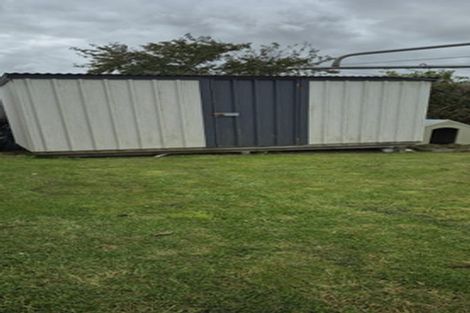 Photo of property in 3 Owens Road, Waiuku, 2123
