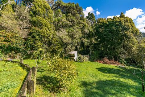 Photo of property in 1/757 West Coast Road, Oratia, Auckland, 0604