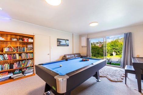 Photo of property in 10 Coromandel Crescent, Mairangi Bay, Auckland, 0630