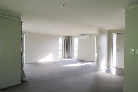Photo of property in 396 Mangorei Road, Highlands Park, New Plymouth, 4312