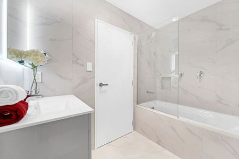 Photo of property in 108 Joseph Street, Flat Bush, Auckland, 2019