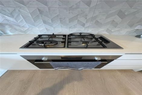 Photo of property in 20b Gilliam Street, New Lynn, Auckland, 0600