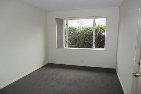 Photo of property in 4/30 Newnham Terrace, Upper Riccarton, Christchurch, 8041
