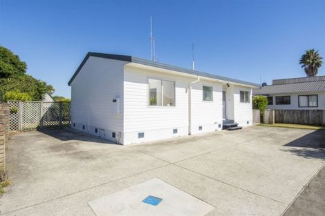 Photo of property in 18a Kane Road, Papamoa Beach, Papamoa, 3118