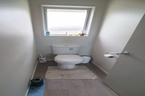 Photo of property in 148a Aviemore Drive, Highland Park, Auckland, 2010