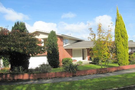 Photo of property in 305 Waimairi Road, Ilam, Christchurch, 8041