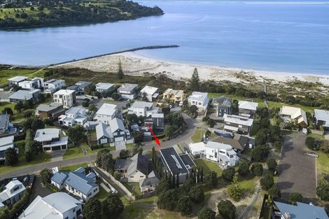 Photo of property in 14 Rita Way, Omaha, 0986