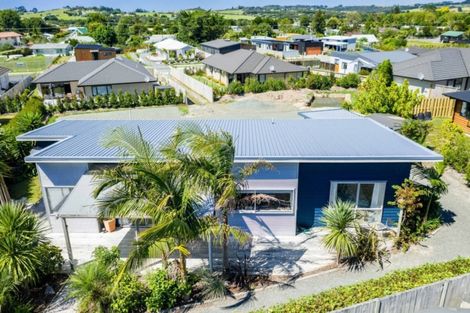 Photo of property in 11 Kakapo Place, Mangawhai, 0505