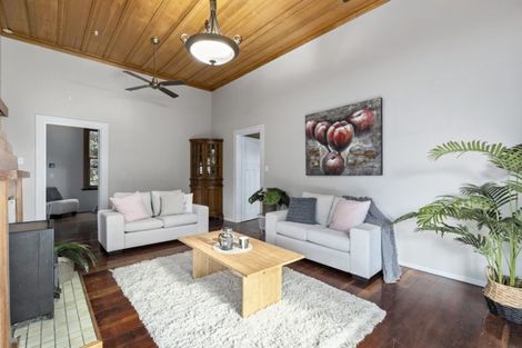 Photo of property in 20 Studholme Street, Morrinsville, 3300