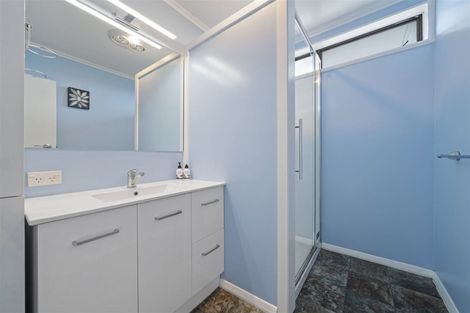 Photo of property in 16 Leeds Street, Milson, Palmerston North, 4414