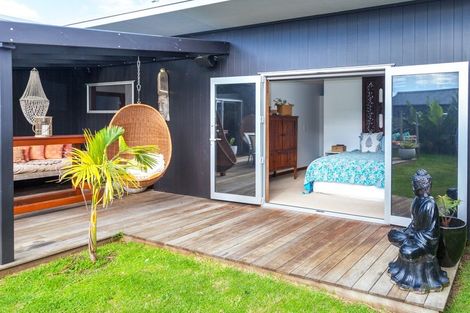 Photo of property in 1 Summer Lane, Tairua, 3508