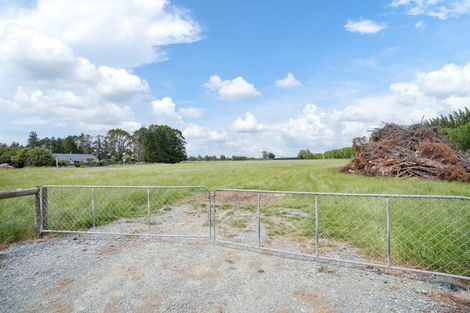 Photo of property in 61 Moore Road, Winton, 9781