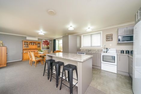 Photo of property in 11a Botanical Road, Takaro, Palmerston North, 4412
