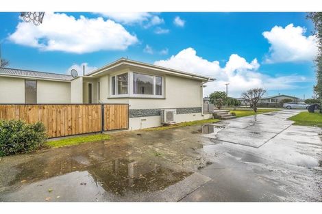 Photo of property in 38 Kirkoswald Street, Wallacetown, 9816