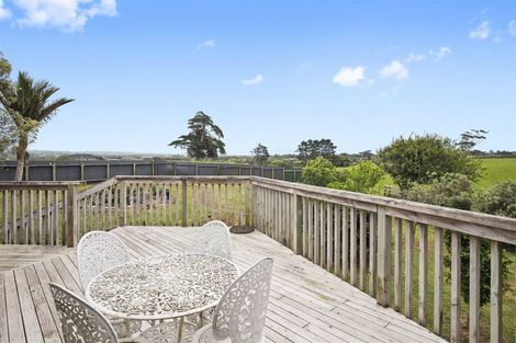 Photo of property in 30 Kotuku Road, Otaua, Waiuku, 2682