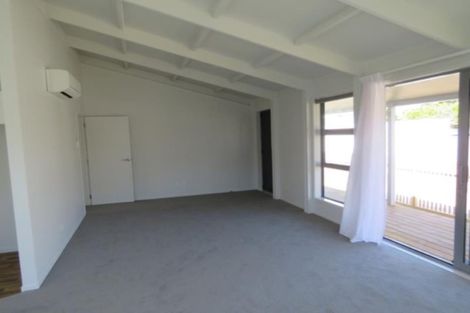 Photo of property in 6b Walsh Road, Westown, New Plymouth, 4310