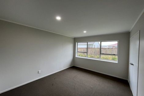 Photo of property in 2/3 Berwyn Avenue, Takanini, 2112