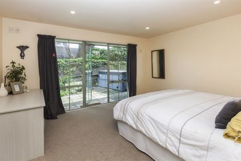 Photo of property in 2c Chislehurst Place, Bryndwr, Christchurch, 8052