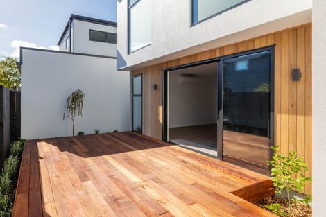 Photo of property in 2/69 Bishop Street, St Albans, Christchurch, 8014