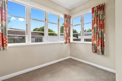 Photo of property in 22 Piko Crescent, Riccarton, Christchurch, 8041