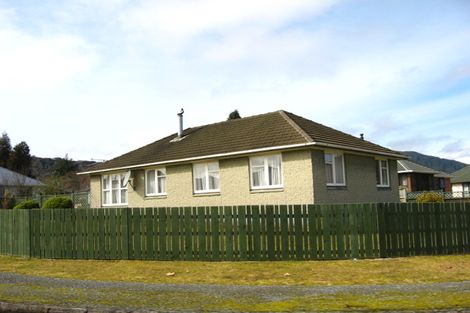 Photo of property in 7 Plaskett Street, Reefton, 7830