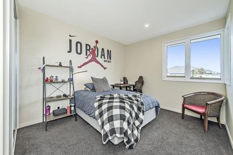 Photo of property in 1 Merlewood Road, Prebbleton, 7604