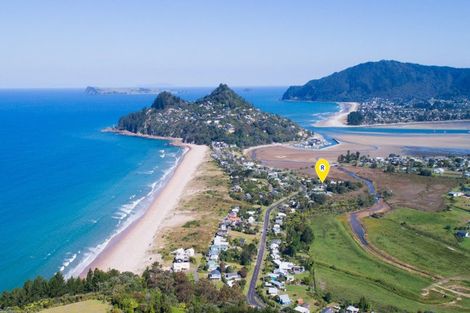 Photo of property in 163 Ocean Beach Road, Tairua, 3508