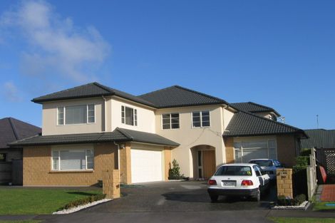 Photo of property in 50 Thornbury Crescent, East Tamaki Heights, Auckland, 2016