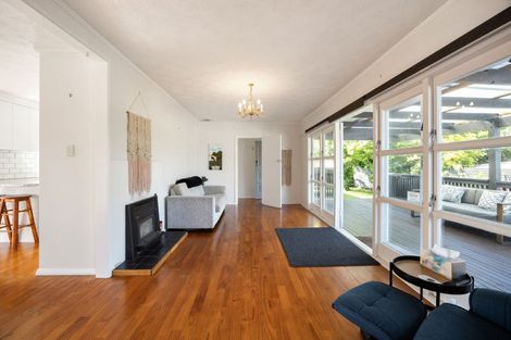 Photo of property in 13 Kingsley Street, St Andrews, Hamilton, 3200