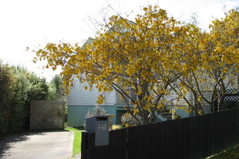 Photo of property in 2/68 Norton Park Avenue, Fairfield, Lower Hutt, 5011